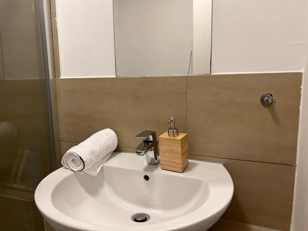Lux Apartments Mörfelden-Walldorf Extérieur photo